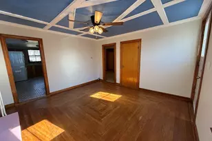 38 Friend St, Gloucester, MA 01930 - Photo 2