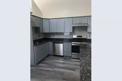 27 Elm St #2, Peabody, MA 01960 - Photo 2