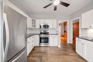 128 Cushing Ave, Boston, MA 02125 - Photo 18