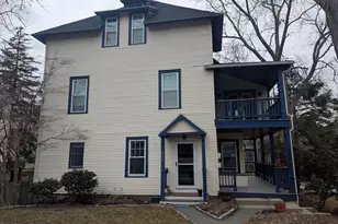 411 Atlantic Ave, Marblehead, MA 01945 - Photo 2