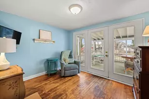 2408 Roosevelt Ave, Springfield, MA 01104 - Photo 14