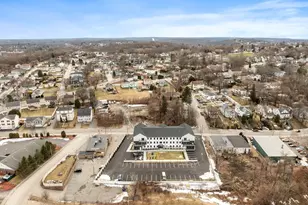 631 Franklin St, Worcester, MA 01604 - Photo 40