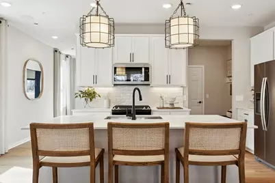 21 Emerald Run #13, Shrewsbury, MA 01545 - Photo 2