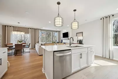 21 Emerald Run #13, Shrewsbury, MA 01545 - Photo 4