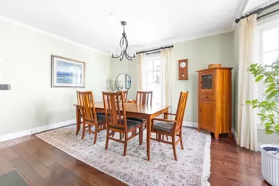 52 Gardner St, Newton, MA 02458 - Photo 4