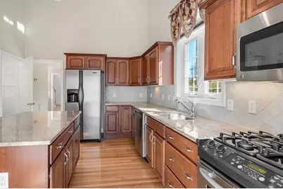 2 Prestwick Trl #2, Nashua, NH 03062 - Photo 8