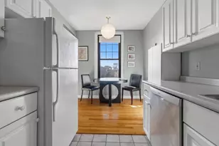 4 Charlesgate E, Boston, MA 02215 - Photo 6