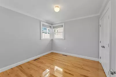 81 Houghton St, Boston, MA 02122 - Photo 26