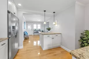 81 Houghton St, Boston, MA 02122 - Photo 16