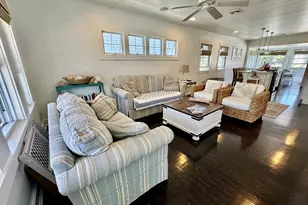 57 D St, Hull, MA 02045 - Photo 10