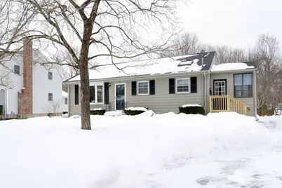 15 Bradford St, Rockland, MA 02370 - Photo 6