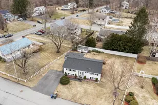 12 Tanglewood Dr, Dracut, MA 01826 - Photo 32