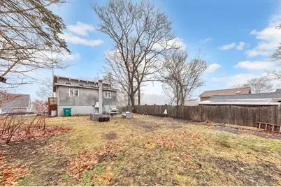 18 Lyndale Ave, Gloucester, MA 01930 - Photo 26