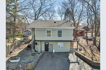 18 Lyndale Ave, Gloucester, MA 01930 - Photo 4