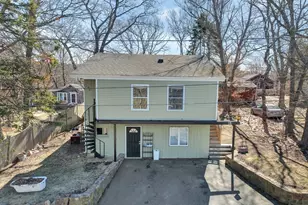 18 Lyndale Ave, Gloucester, MA 01930 - Photo 4