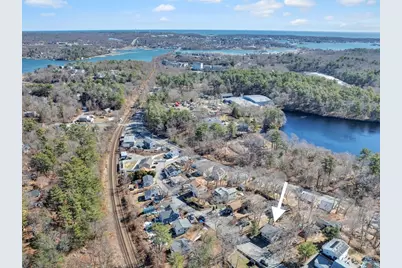 18 Lyndale Ave, Gloucester, MA 01930 - Photo 28