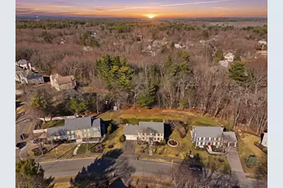 37 Fairchild Dr, Reading, MA 01867 - Photo 1