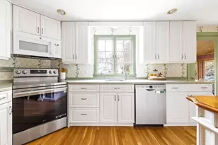 133 Prince St, Needham, MA 02492 - Photo 8