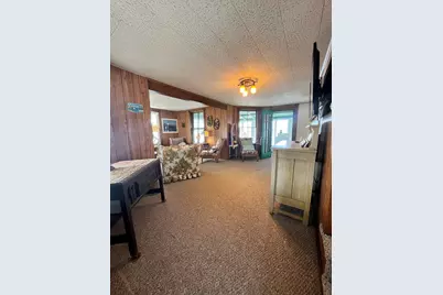 9 Parkview Ave, Beverly, MA 01915 - Photo 8