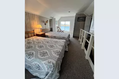 9 Parkview Ave, Beverly, MA 01915 - Photo 12