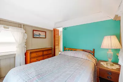 9 Parkview Ave, Beverly, MA 01915 - Photo 10