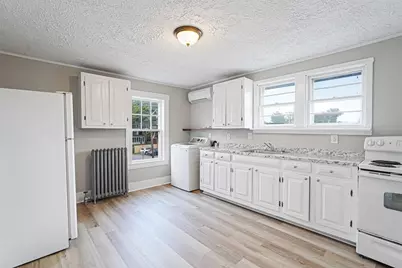 72 Main, Pepperell, MA 01463 - Photo 4