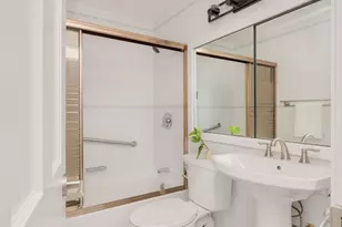 1105 Massachusetts Ave, Cambridge, MA 02138 - Photo 18