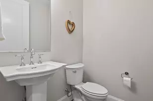 14 Callahan Dr, Framingham, MA 01701 - Photo 16