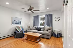 89 Blossom St, Chelsea, MA 02150 - Photo 4