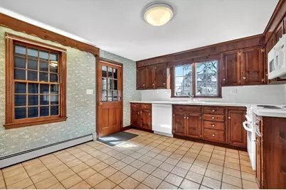 155 Bellevue Avenue, Melrose, MA 02176 - Photo 10