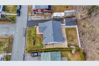 213 Boyden St, Fall River, MA 02721 - Photo 28