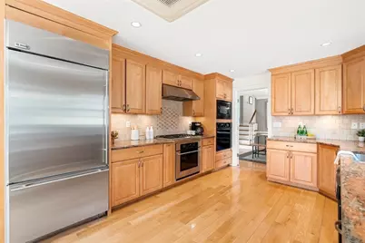 14 Melrose Ave, Needham, MA 02492 - Photo 12