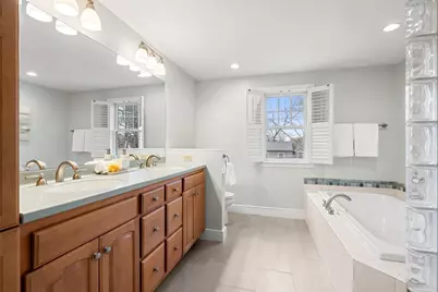 14 Melrose Ave, Needham, MA 02492 - Photo 20
