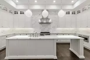 409 Commonwealth Ave, Boston, MA 02215 - Photo 12