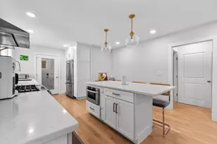 118 Spring St, Watertown, MA 02472 - Photo 16