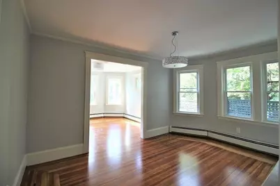 8 Thurston Rd #8, Watertown, MA 02472 - Photo 6