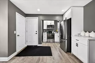 15-17 Market St, Brockton, MA 02301 - Photo 10