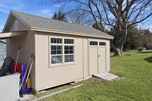 350 Sconticut Neck Rd, Fairhaven, MA 02719 - Photo 20