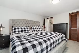 350 Sconticut Neck Rd, Fairhaven, MA 02719 - Photo 12