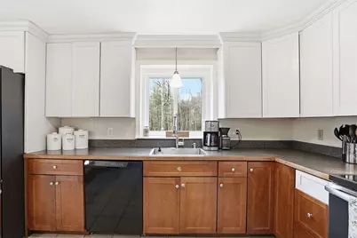 102 County St, Lakeville, MA 02347 - Photo 14