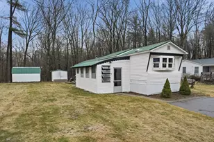 17 Conestoga Trail, Brookfield, MA 01506 - Photo 2