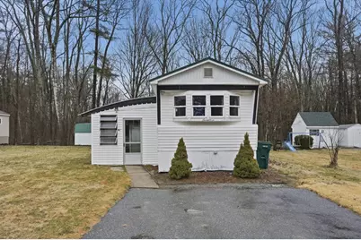 17 Conestoga Trail, Brookfield, MA 01506 - Photo 1
