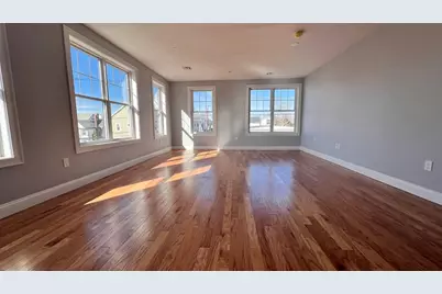585 Washington St #0301, Quincy, MA 02169 - Photo 1