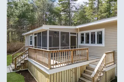10 Mattakeesett Ave, Pembroke, MA 02359 - Photo 22