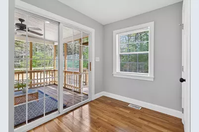 10 Mattakeesett Ave, Pembroke, MA 02359 - Photo 20