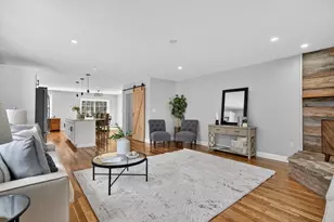 10 Mattakeesett Ave, Pembroke, MA 02359 - Photo 8