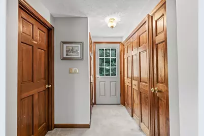 18 Heritage Lane, Lynnfield, MA 01940 - Photo 10