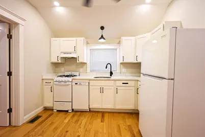 85 Oak St #85, Randolph, MA 02368 - Photo 10