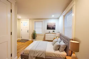 85 Oak St, Randolph, MA 02368 - Photo 2