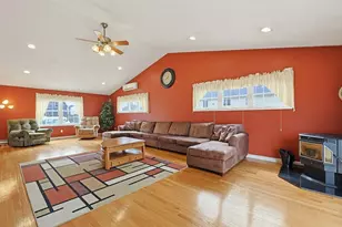 49 Brown St, Attleboro, MA 02703 - Photo 12